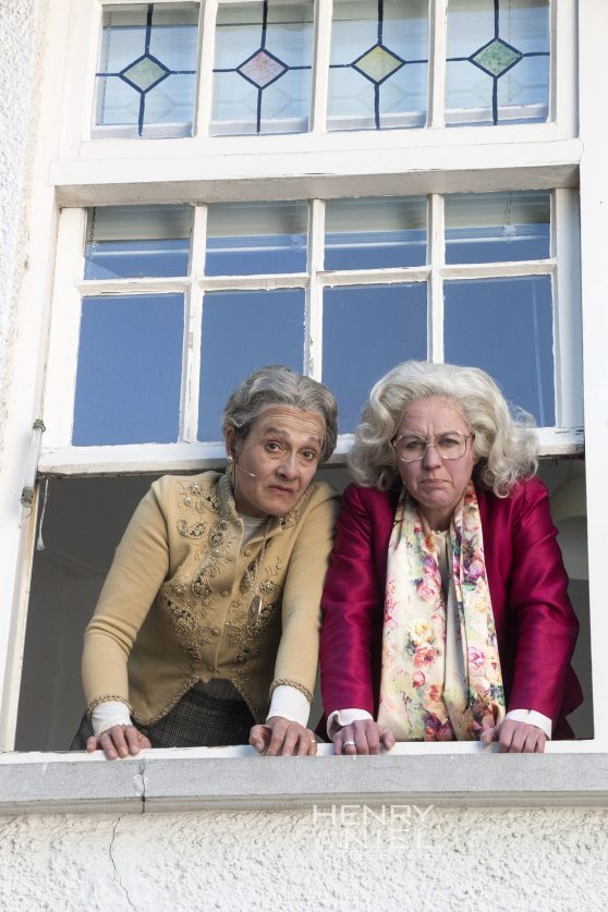 Zie de Appel buiten / Huize Zeezicht, Toneelgroep de Appel